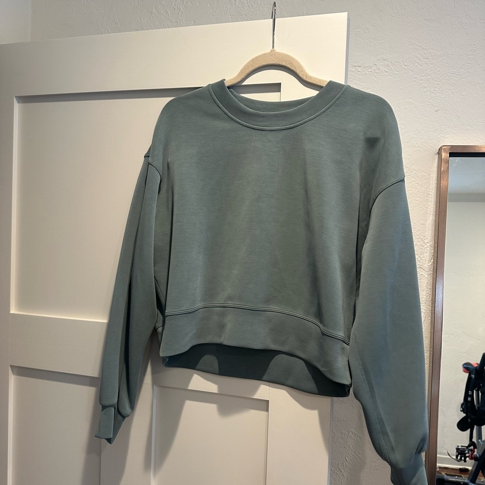 Lululemon Softstreme Perfectly Oversized Cropped Crew